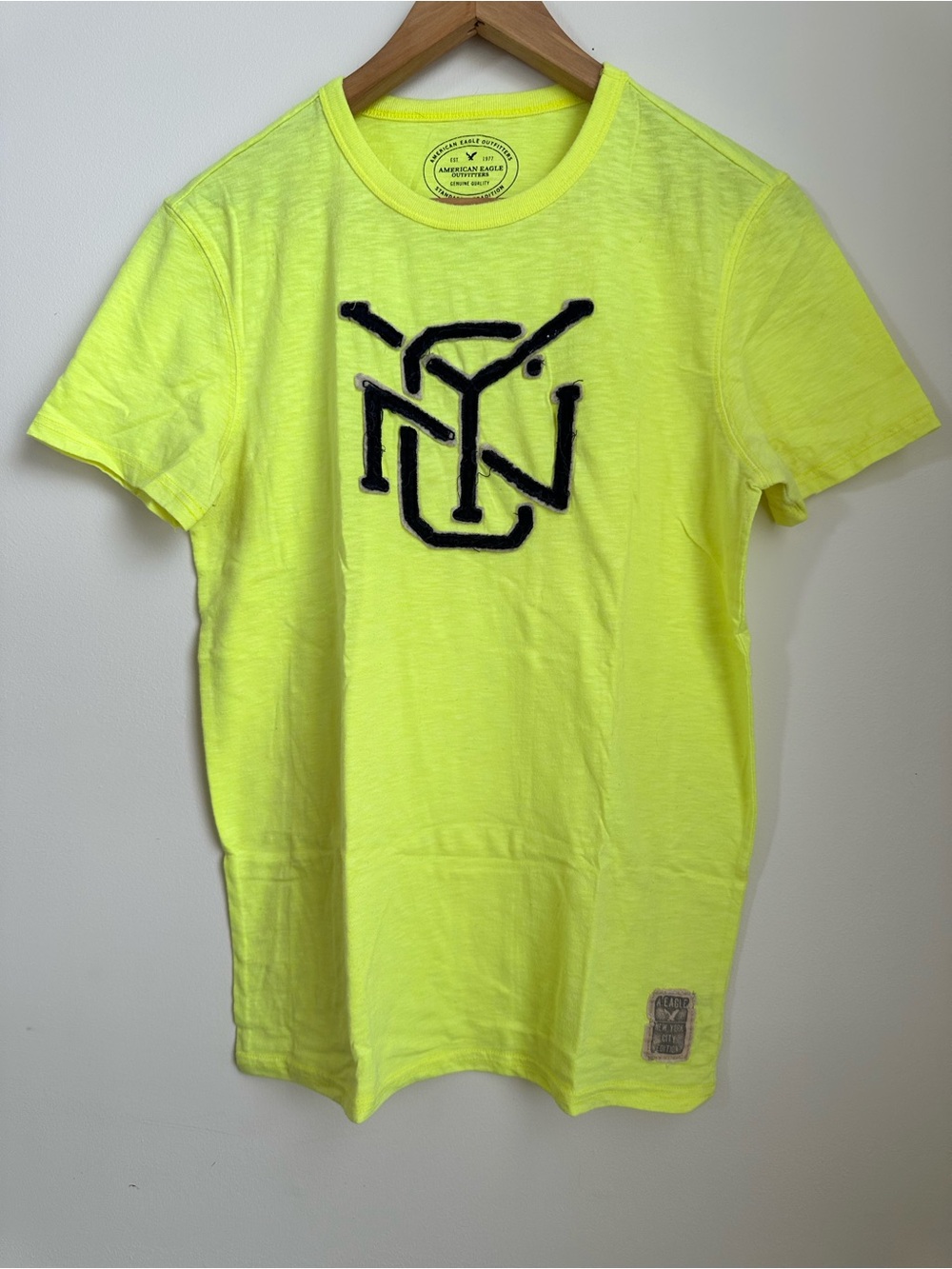 American Eagle Outfitters Vintage Men’s Neon Yellow Short Sleeve Logo Tee